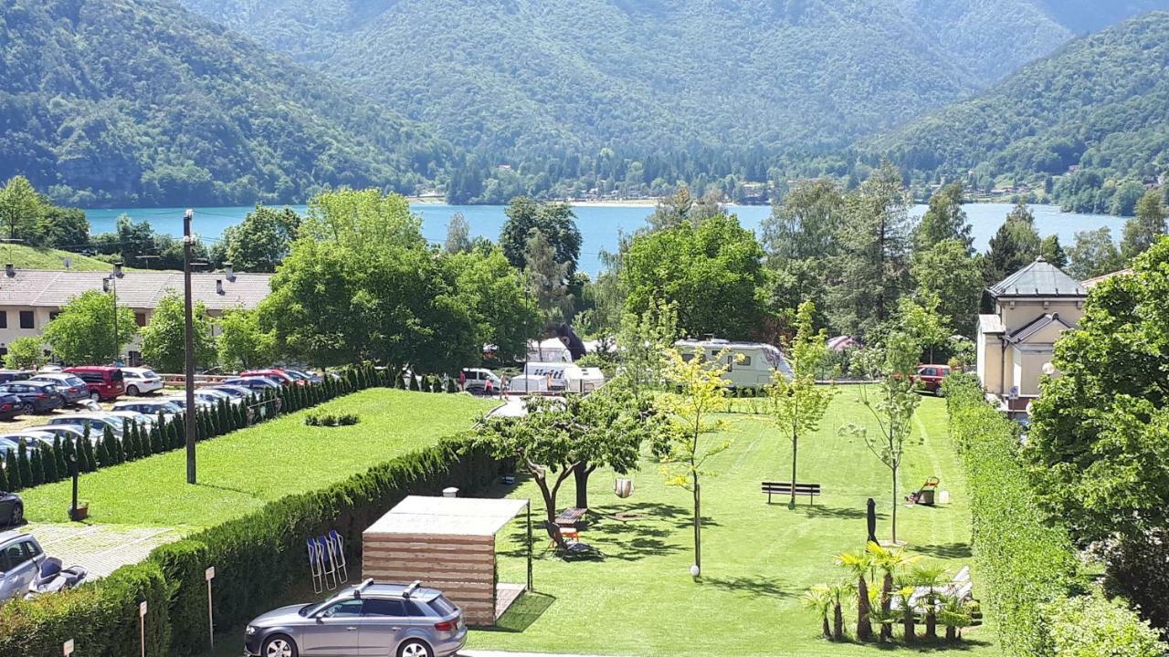 Ledro Lake Suites Mezzolago Exterior photo